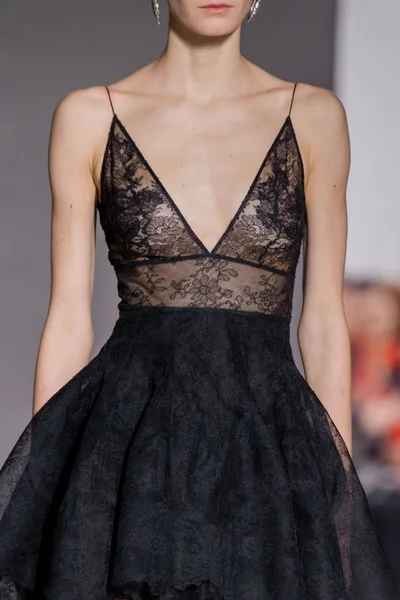 Look 94